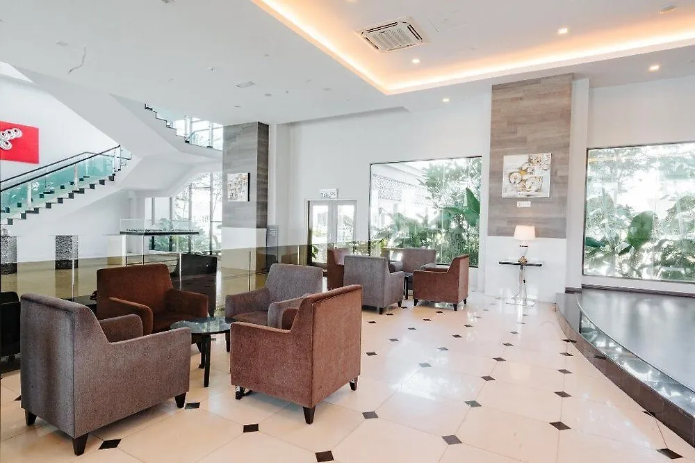 Raia Hotel & Convention Centre Alor Setar 4*,